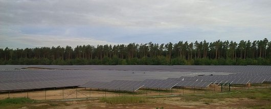 In Meyenburg wurde ein Solarpark im Jahr 2017 eröffnet. Foto: IBC Solar