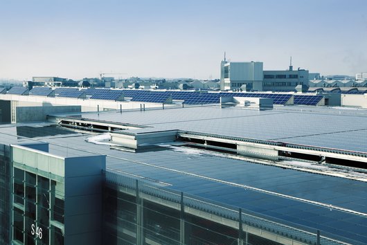 Hier sehen Sie den Solarpark Audi in Ingolstadt (Foto: Green City AG)