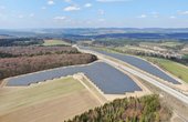 Luftbilder des Solarparks Rottenbach/ Lautertal (Quelle: Greenbuddies, s.r.o.)