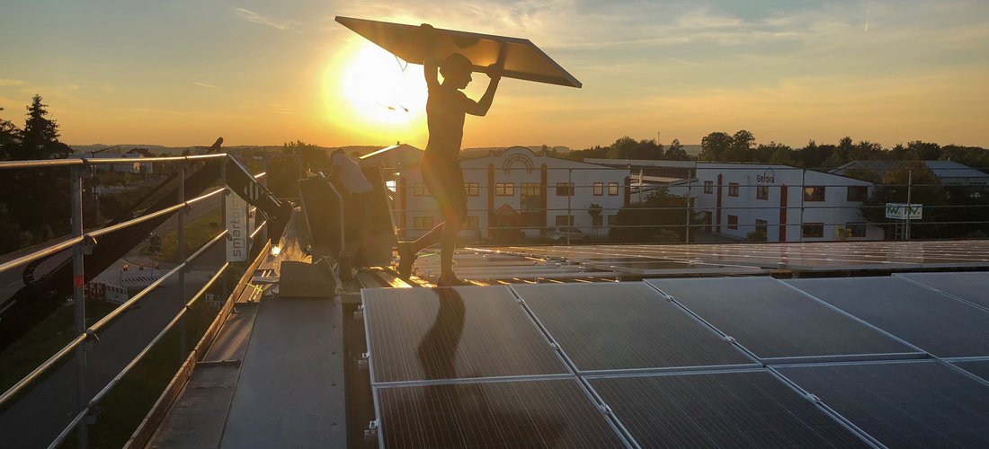 Hier sehen Sie die Solarstromanlage auf dem Dach in Freystadt (Foto: KW Energie)