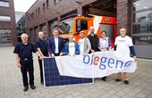 In Oldenburg gewinnt eine Solaranlage auf dem Dach der Feuerwehr Strom (Foto: Sascha Stüber)