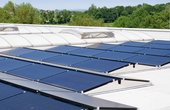 S:FLEX GmbH setzt an seinem Standort in Bad Krozingen eine Photovoltaik-Anlage mit 100kWp Leistung zur Stromerzeugung ein. (Foto: Fronius International GmbH)