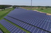 Der 9,8-MW-Solarpark Maulbeerwalde in Brandenburg (Foto: Hanwha Q CELLS)