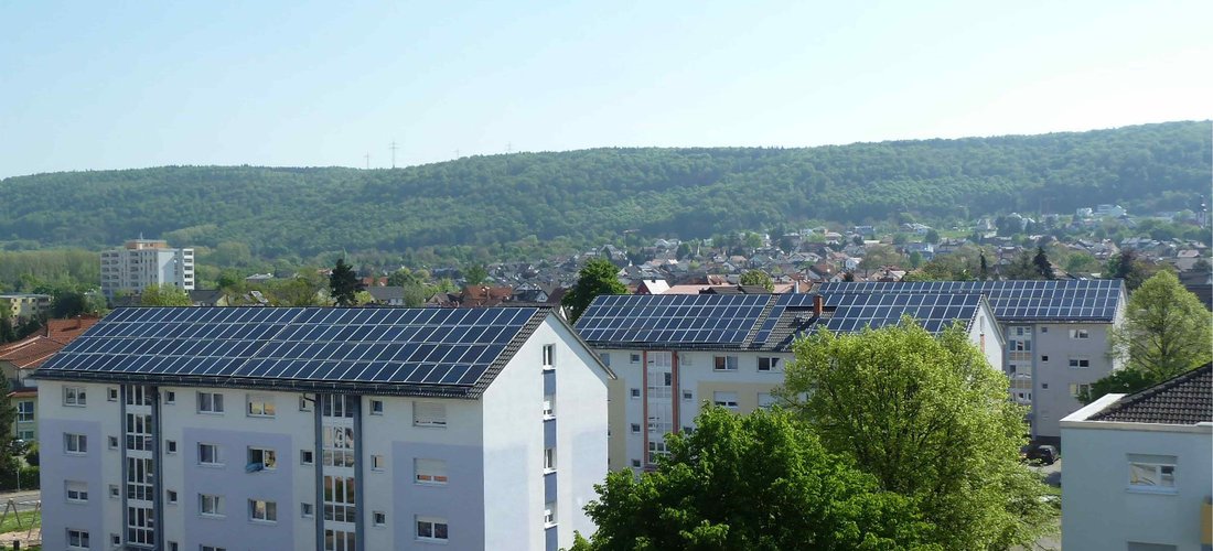 Solarpaneele auf dem Dach in Heidelberg (Foto: Heidelberger Energiegenossenschaft eG)