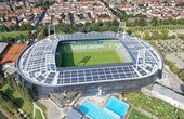 Hier sehen Sie die Solarzellen auf dem Weserstadion (Foto: Werder Bremen)